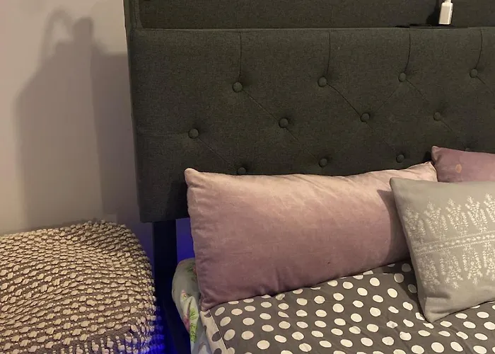 160m Piekny Stylowy Dwupoziomowy Dom Гдиня