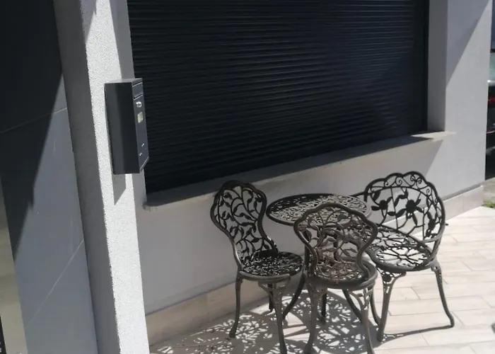 160m Piekny Stylowy Dwupoziomowy Dom Вілла *