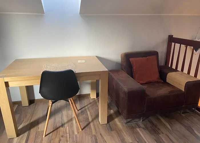 160m Piekny Stylowy Dwupoziomowy Dom Гдиня