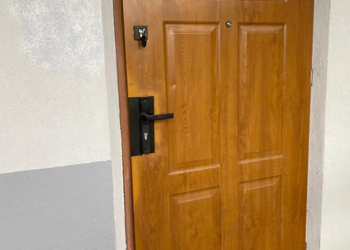 160m Piekny Stylowy Dwupoziomowy Dom Вілла *